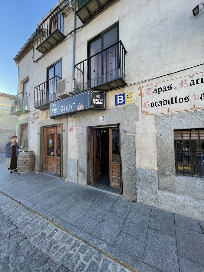 Bar "El Club"