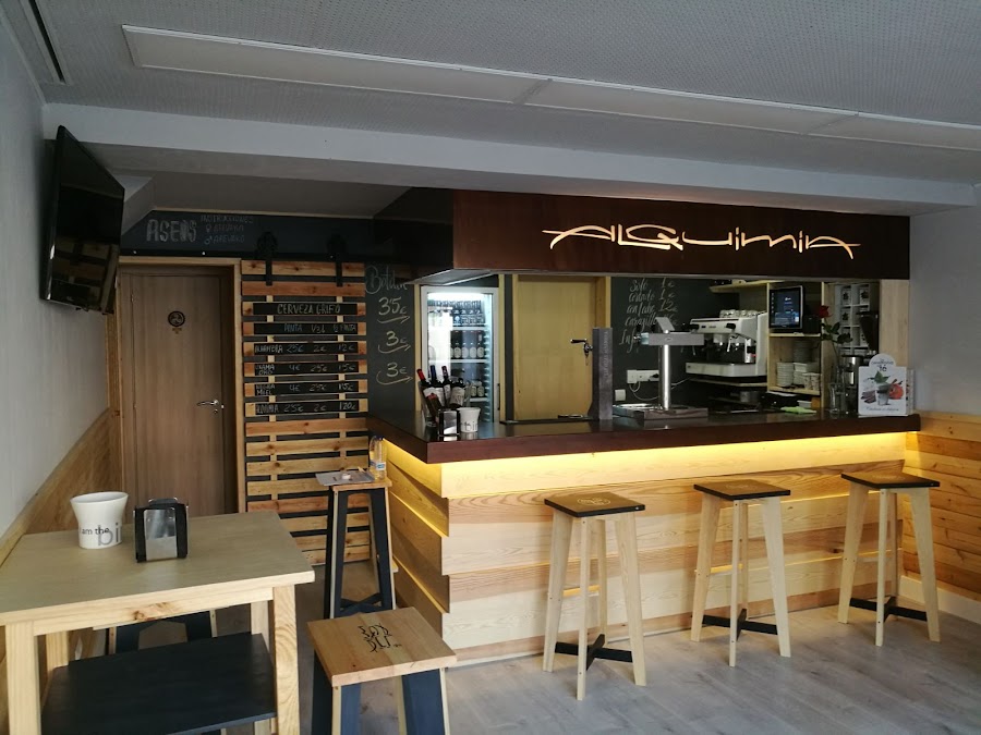 Cervecería -Bar Alquimia de Arevaka