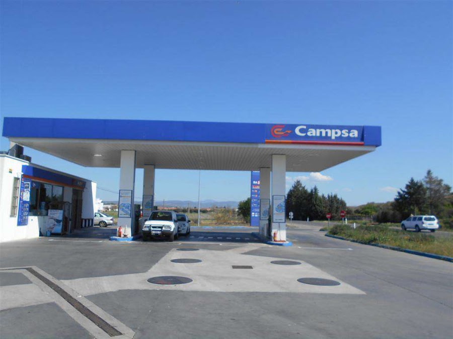 Estación de Servicio Campsa - Repsol