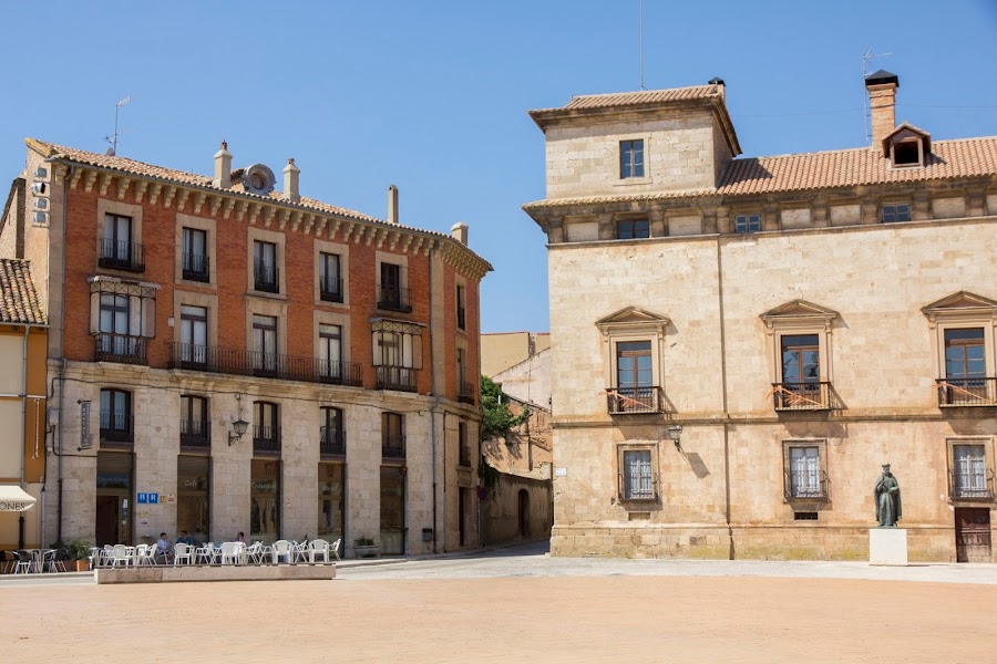 Hostal Tirso de Molina