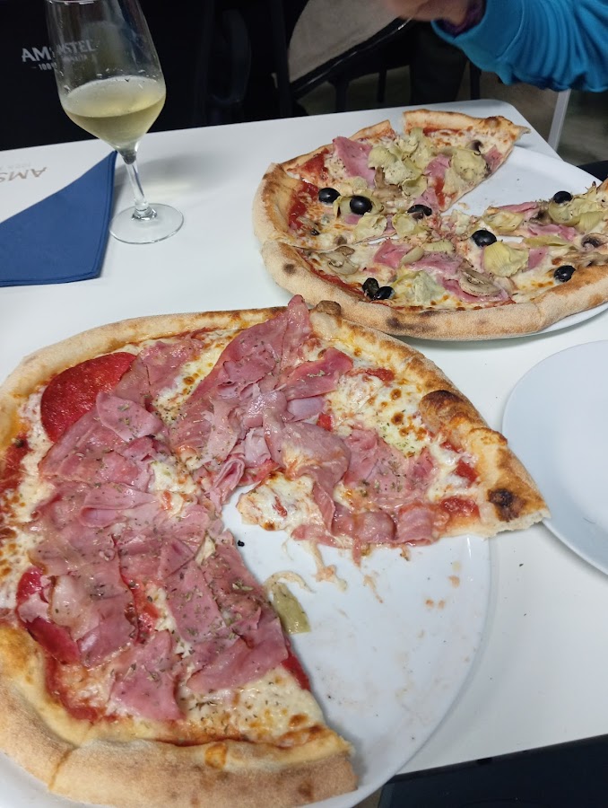 Pizzería Napoli