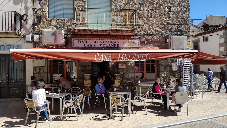 BAR RESTAURANTE CASA MELANEO.