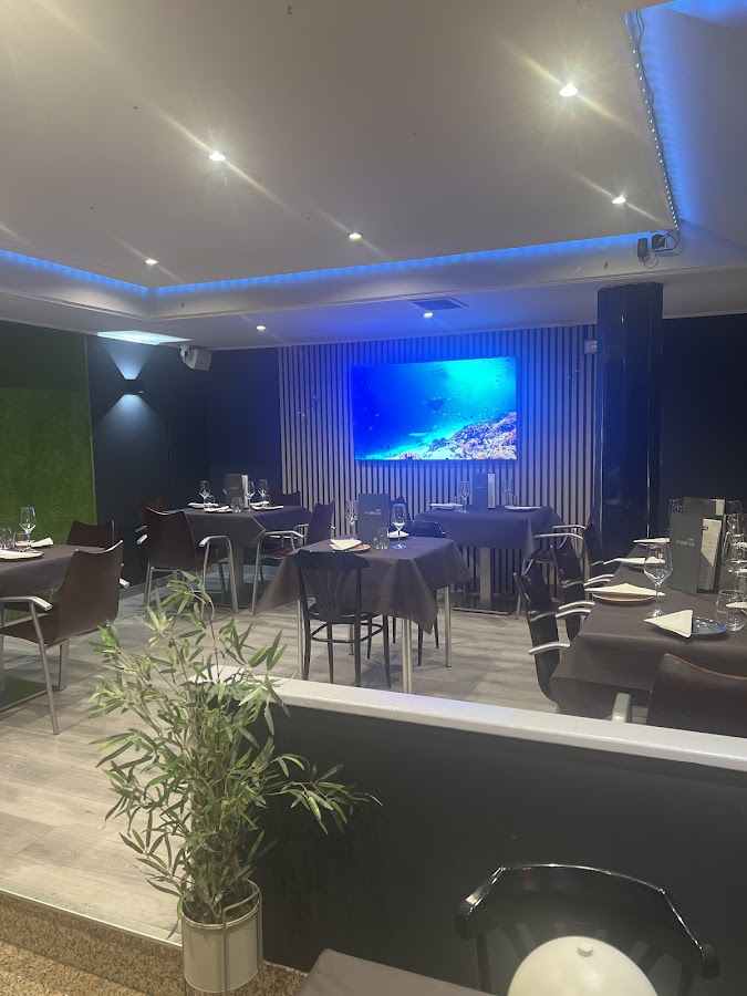 Bar Sushi Black