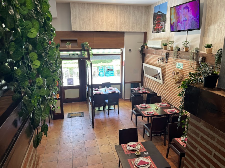 Hisupo | Restaurante Asiático en Parquesol