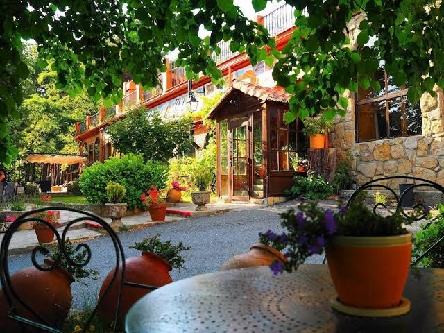 Hostal Almanzor