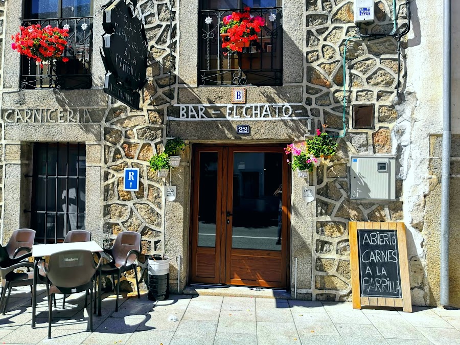 Hostal Restaurante El Chato