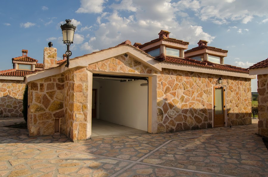 Hotel Las Casitas. Area Boceguillas.