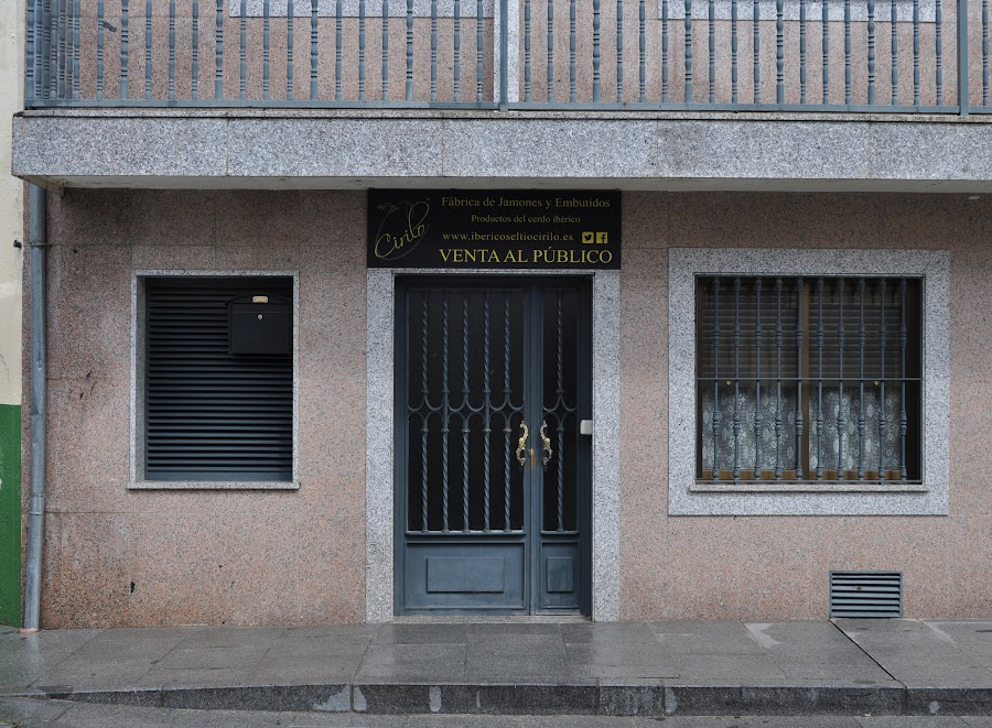Jamones y Embutidos Sánchez Díaz S L