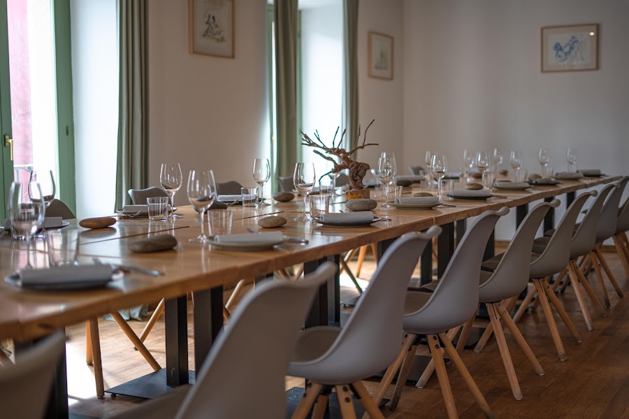 Restaurante La Golondrina Leña y Sarmientos