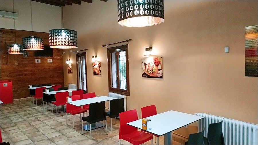 Tres Reyes Doner KEBAB PIZZERÍA Zaratán | Valladolid