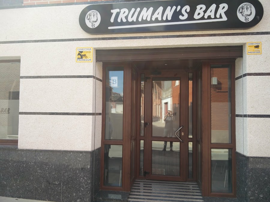Truman's Bar